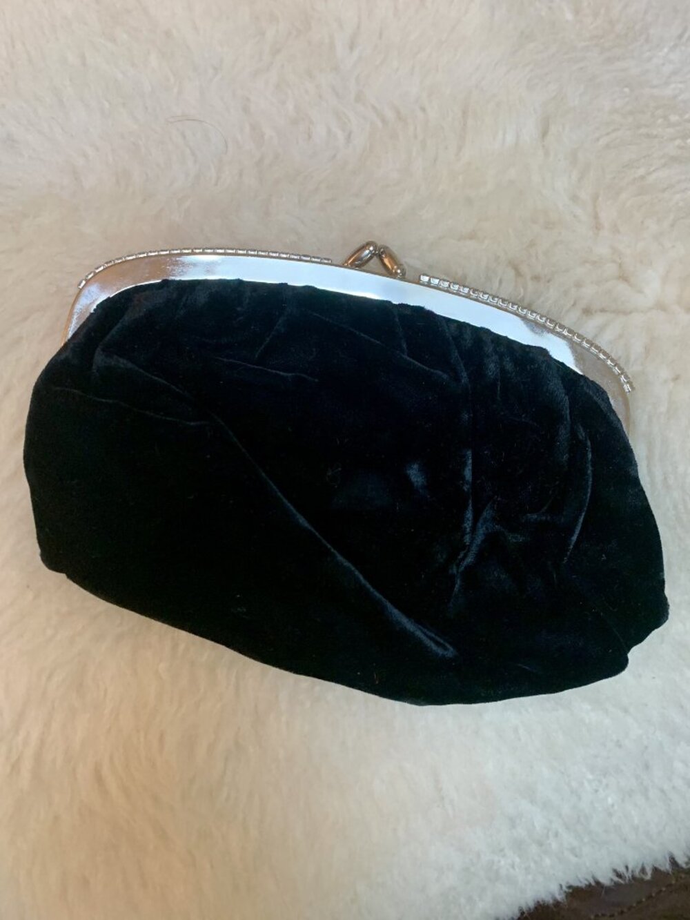 Vintage Black Velvet Rhinestone Kiss Lock Clutch Bag - Old Hollywood Glam